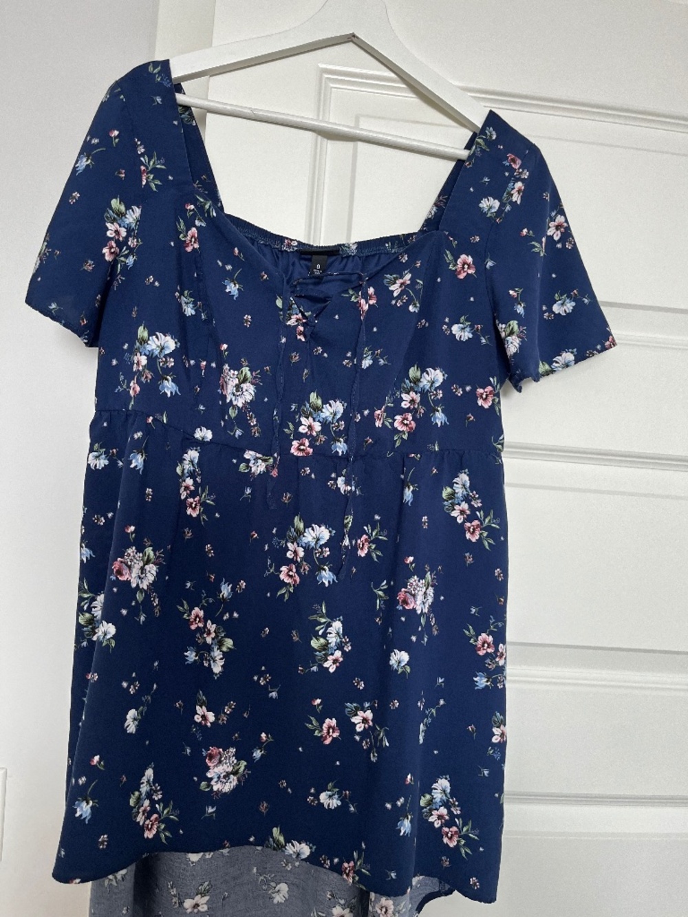 Torrid size 0 babydoll blouse, floral print